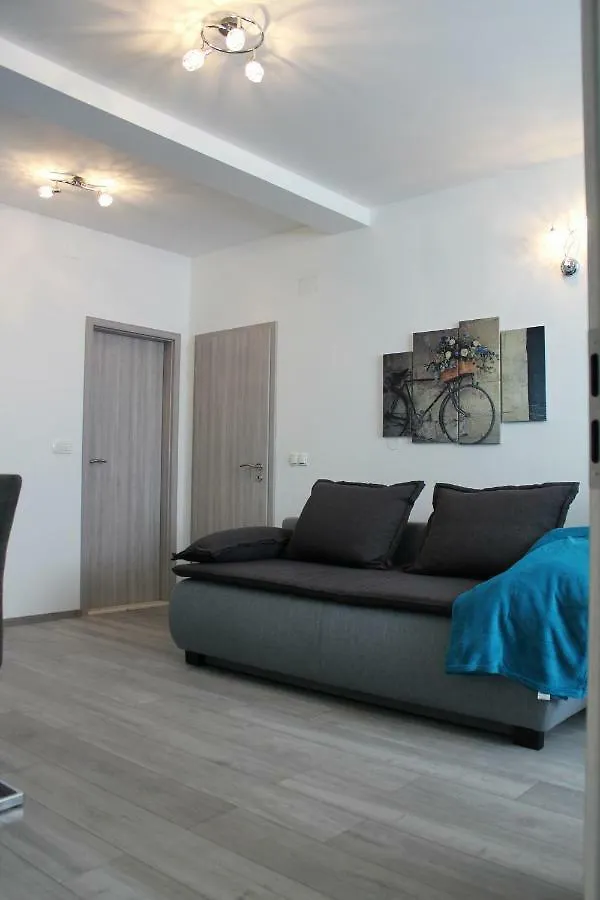 Apartment Kala Kastela