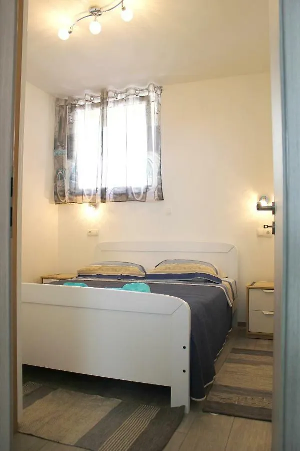 Apartment Kala Kastela