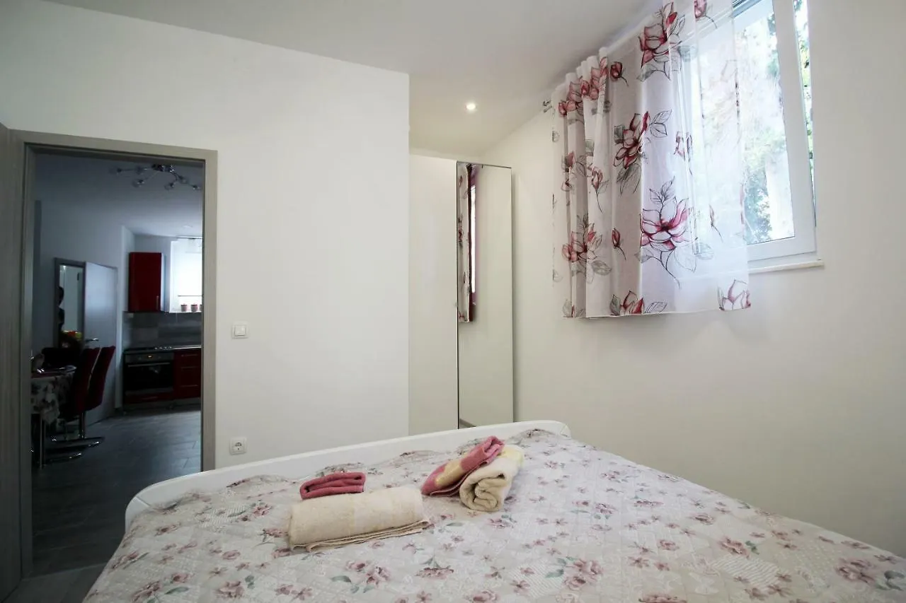 Apartment Kala Kastela Croatia