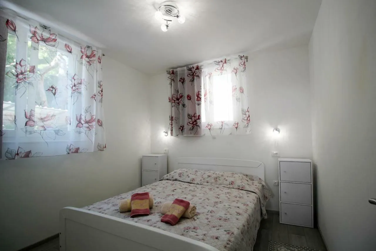 Apartment Kala Kastela Croatia